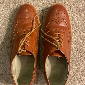 Women’s Oxford Flat Shoe